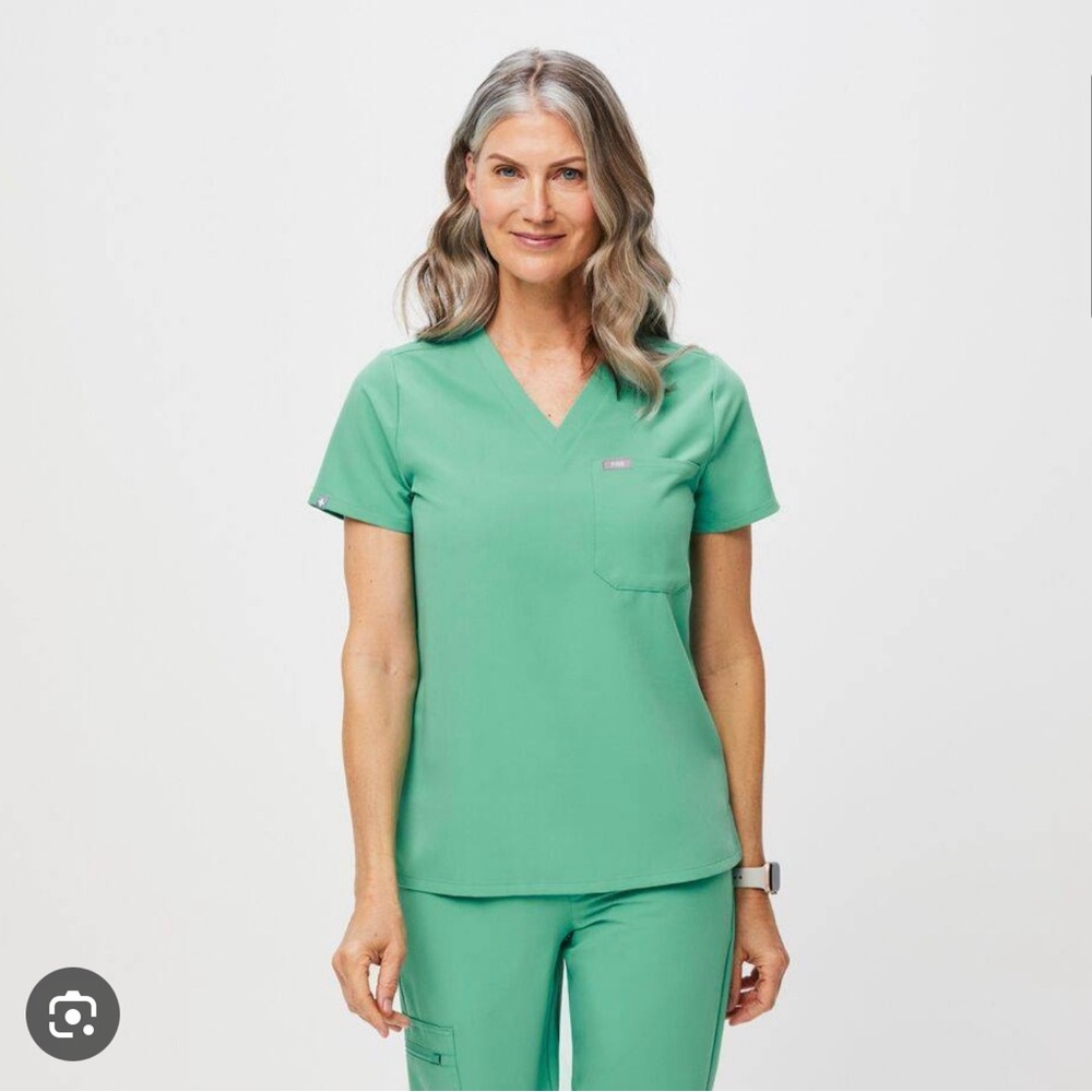 Figs LIMITED EDITION surgical green